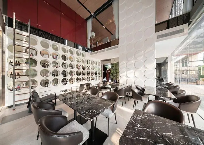 Hotel Ramada By Wyndham Sukhumvit 87 4*