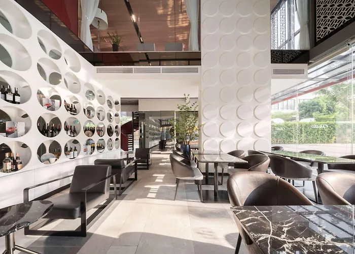 Ramada By Wyndham Sukhumvit 87 4* Bangkok